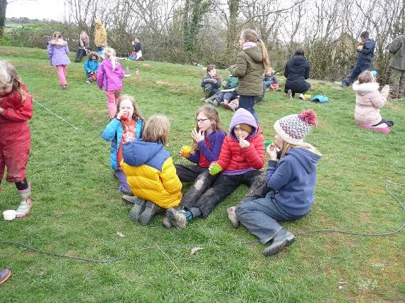 Blackawton Worm Festival aids Devon Air Ambulance