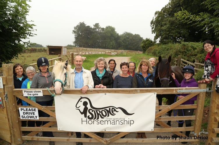 Nicholas Evans (fourth left)