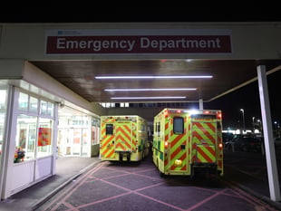 When are the busiest times of the week at Plymouth Hospitals Trust A&E?