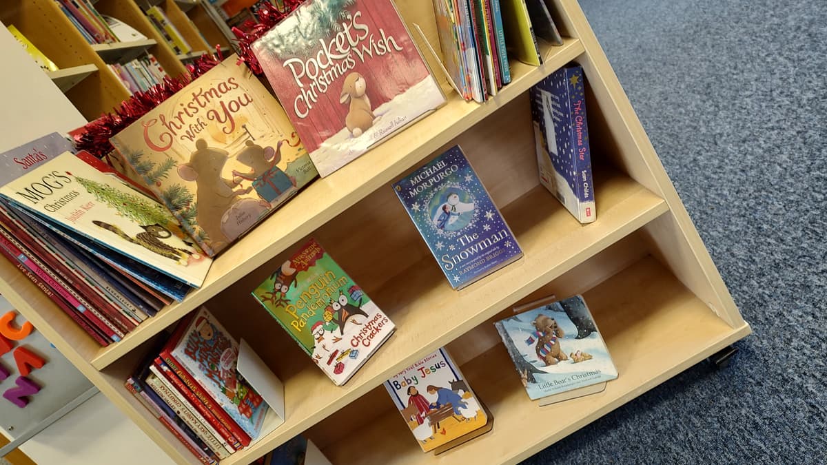 Kingsbridge library a warm hub dartmouthtoday.co.uk