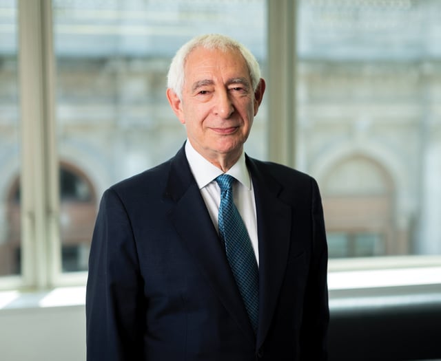 Chair of Dartington Hall Trust resigns