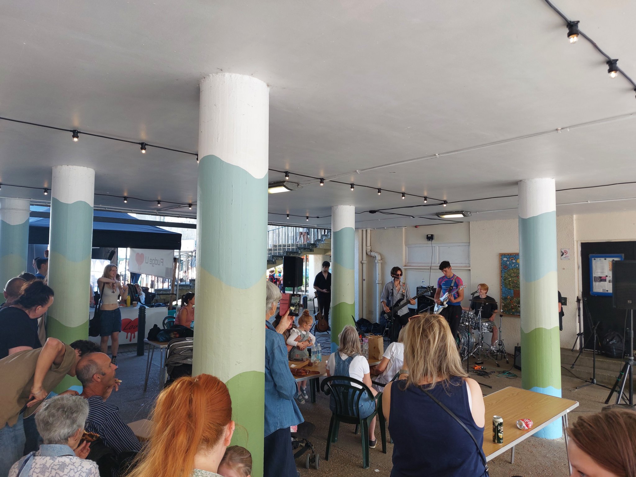 Sun shines for day of fun at Totnes Summer Fair