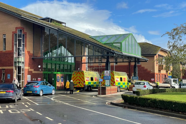 The Royal Devon and Exeter Hospital.  AQ 7676