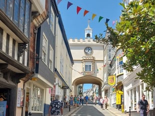 Totnes Council rejects reorganisation plan