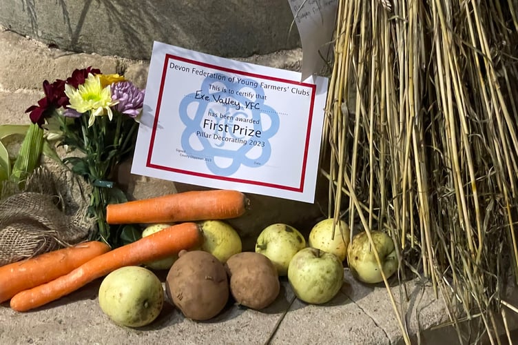 Exe Valley YFC Group was the winner of the best decorated pillar.  AQ 9596