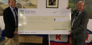 Former Chairman raises thousands for RNLI