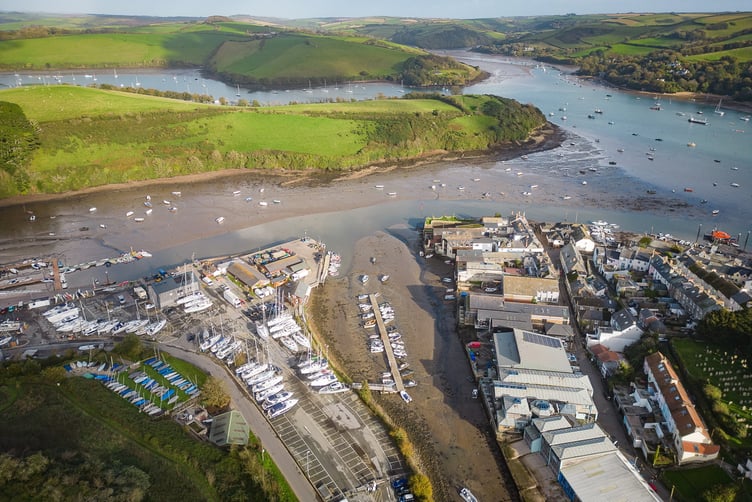 Developer seeks to overturn second home ban on Salcombe flats as the condition has made the flats unsaleabel because potential buyers are put off. Salcombe, Devon. October 21st 2024. Photo released October 22 2024. A 'posh' block of flats built in a town dubbed 'Chelsea-on-Sea' has been left a 'white elephant' - due to a ban second home owners.The new-build homes in Salcombe, Devon, have failed to sell after being listed for £1.2M - with claims it is because locals can't afford to live there.But the developers are now trying to overturn a 'primary residence' rule' that was brought in to curb second home owners in towns such as Salcombe that have become overrun with holiday homes.They have now launched an appeal after South Hams District Council rejected its bid to make an exception to the rule - and deemed it 'dangerous' to set a precedent.