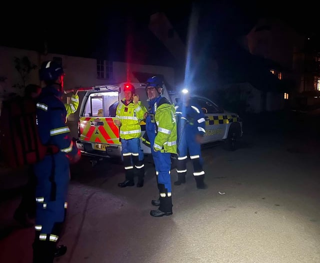 Kingsbridge Coastguard Rescue team helps man near Hope Cove 