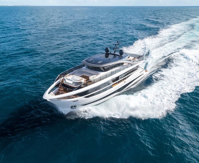 Hundreds of jobs to go at luxury yacht firm