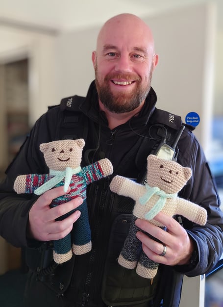 PC Simon Cooper with two Trauma Teds