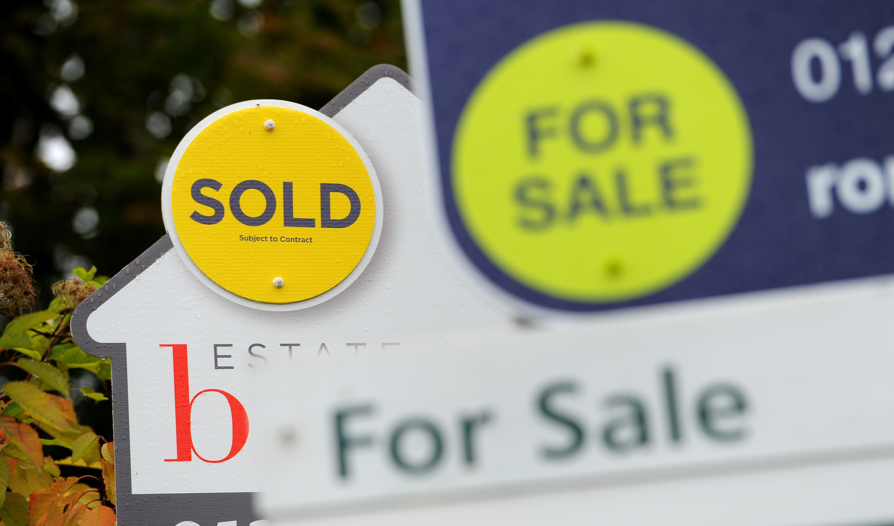 South Hams house prices hold steady