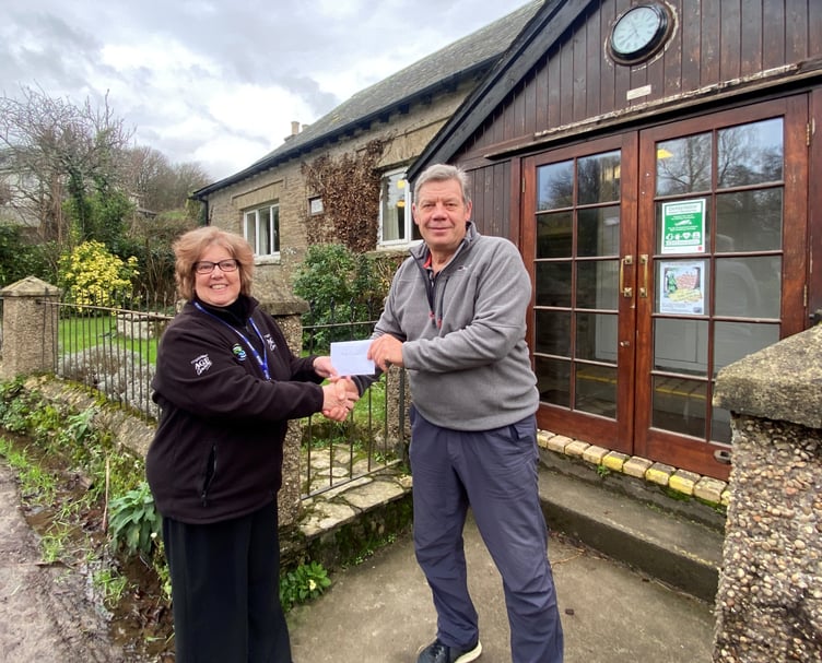 SMVH Cheque presented to Kingsbridge Care Hub