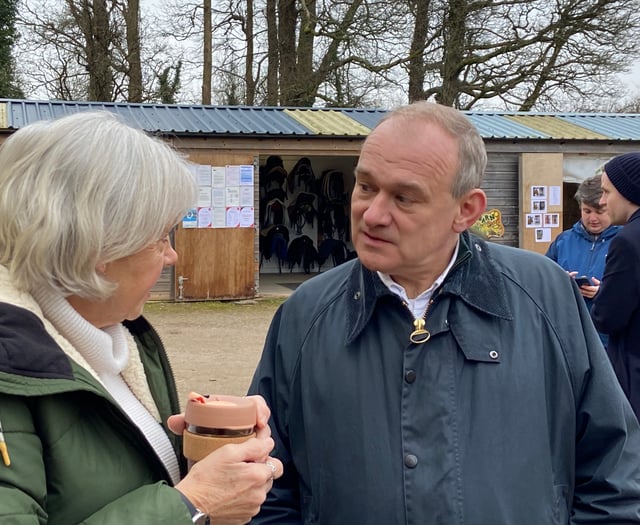 Ed Davey praises Devon’s Lib Dem MPs - and takes swipe at Reform

