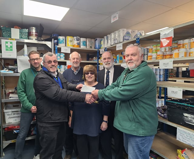 Lions Club steps up to support foodbank appeal