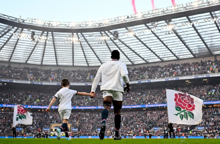 Deafness no barrier for Ted as he joins England squad