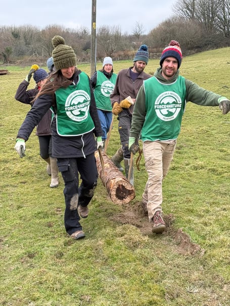 Force4Nature Volunteers - nature based solutions to pollution in the River