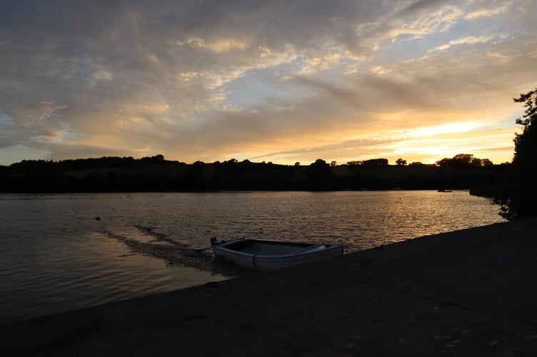 Kingsbridge Sunset - Alan Streeting
