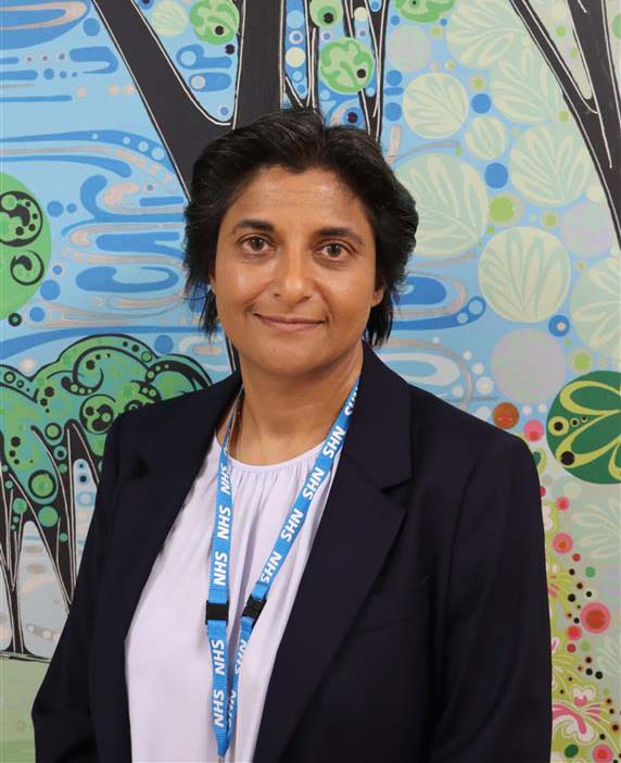 Dr Anjula Mehta