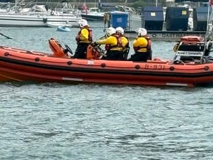 RNLI Volunteers Respond to accidental beacon alarm trigger 