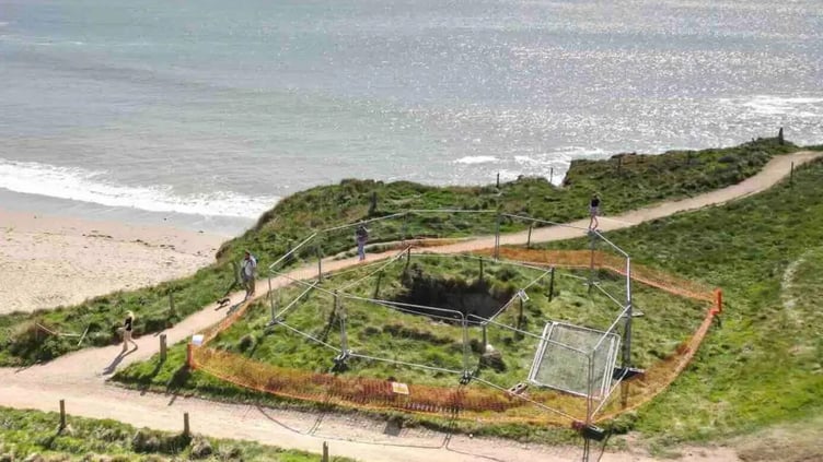 Sink Hole Thurlestone - BBC