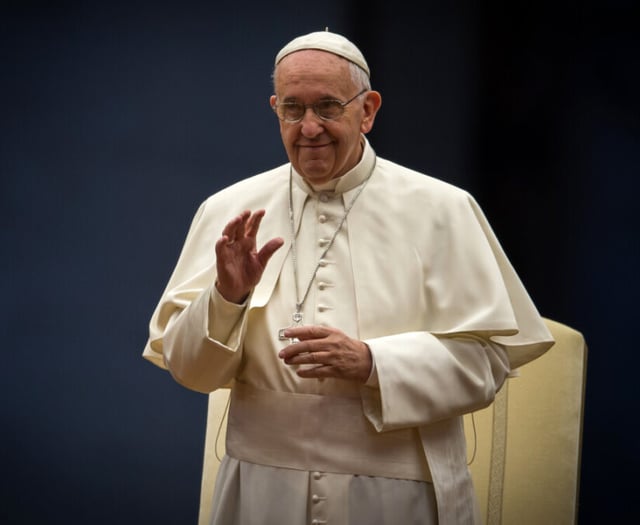 Tribute to the Pope from Canon Paul Cummins