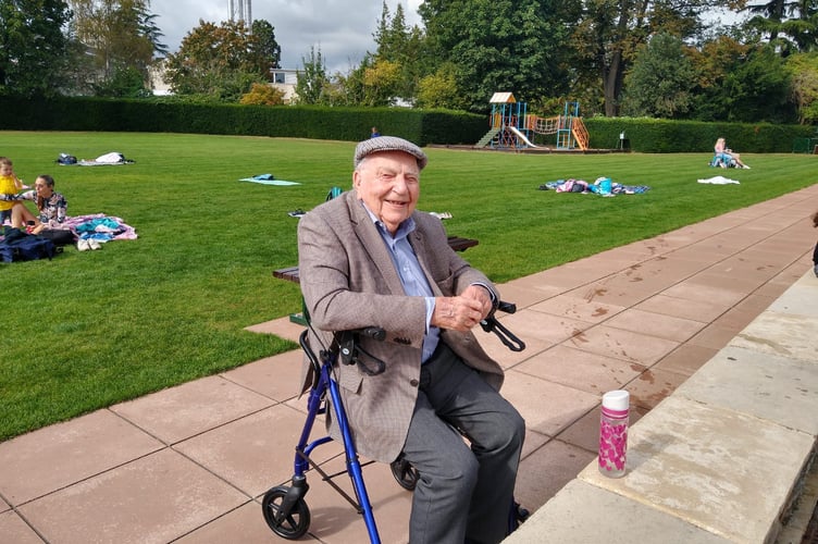 Ivor Davies now aged 105