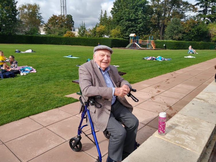 Ivor Davies now aged 105