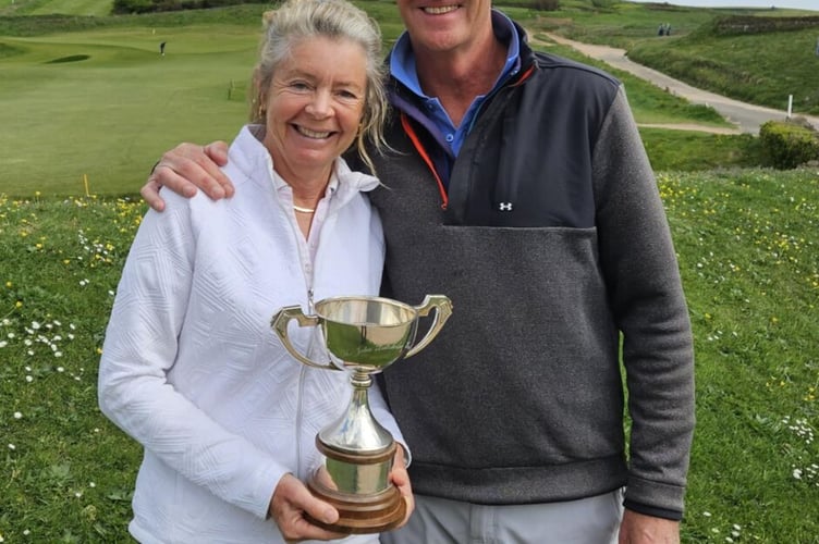 Winners of John Batchelor Trophy, Steve and Hayley Pepperrell 
