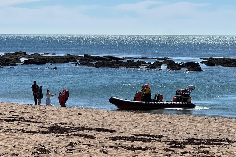 Hope Cove Lifeboat in action at South Milton