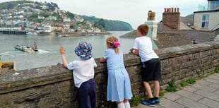 Dartmouth family walk 100 miles for Young Lives vs Cancer
