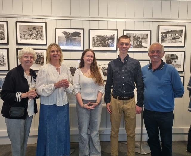 Kingsbridge students unveil wartime photography exhibition