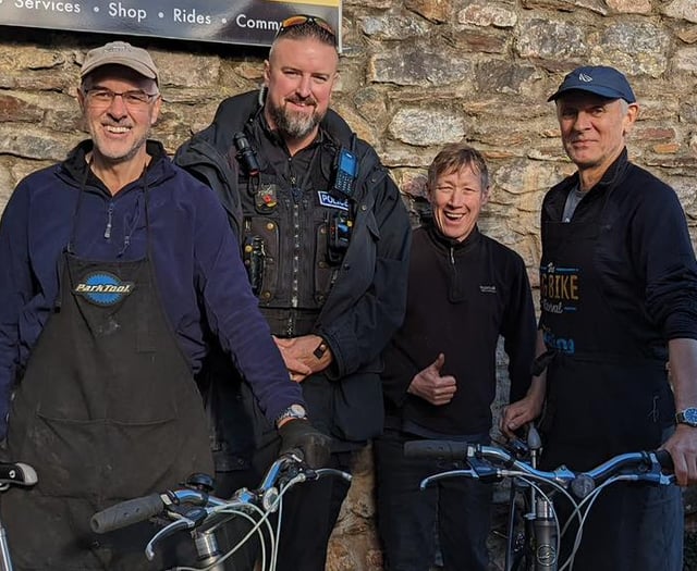 Totnes Bike Hub help rider back in the saddle with police funding