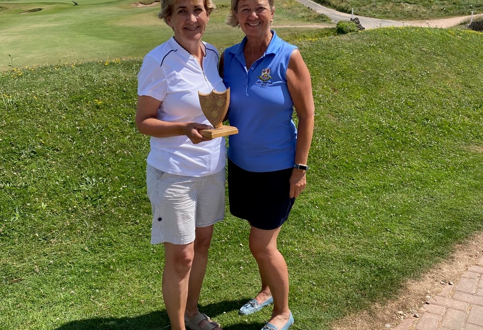 Liz lands the Betty Ord Memorial Trophy