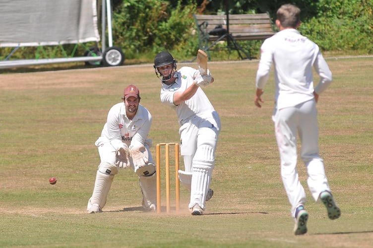 Devon Cricket League C  Division West. Ipplepen 2nd XI versus Cornwood 2nd XI. Pen's 'keeper and skipper Adam Peters and Cornwood's Josh Goodliffe

A 139  run win for Corwood who took to the crease after winning the toss and made 228/8 off 45 overs. Pen's crashed out 89 all out after 21.5 overs