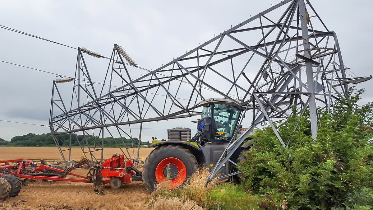 Devon farmers urged to #39 look out and look up #39 for power lines