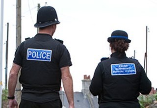 A police officer and Police Community Support Officer (Image: Devon & Cornwall Police - issued with a media release - free for use by all LDRS partners)
