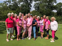 Dartmouth ladies fundraising for Breast Cancer Now