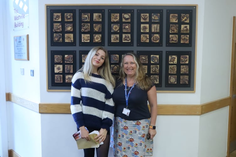 Saskia Cohen and Emily Lilley Head of Sixth Form 