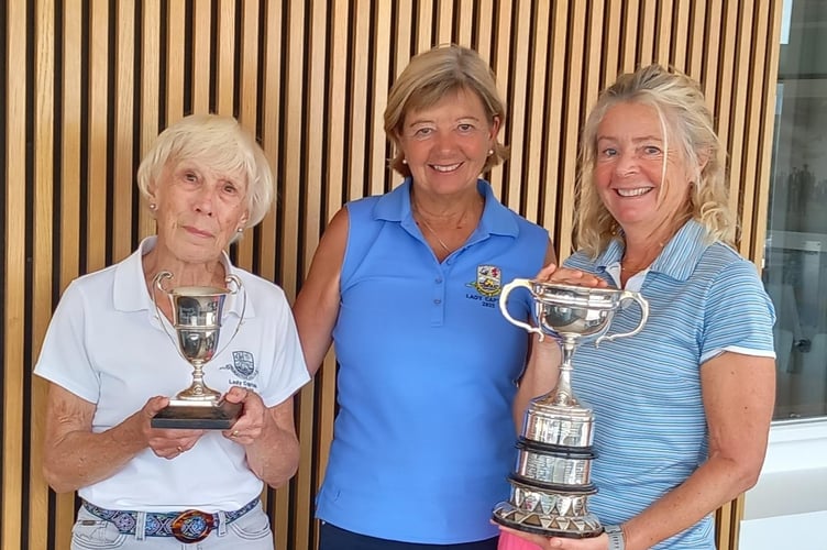 The winners of the Duchess Cup, Hayley Pepperrell and Junior Cup, Lesley Saffin with Fiona Turner ladies captain