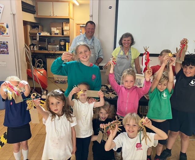 Devon Kids Learn Strawcraft