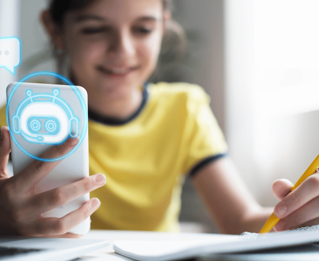 AI chatbots could harm children, warns expert