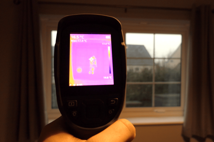 Imaging camera