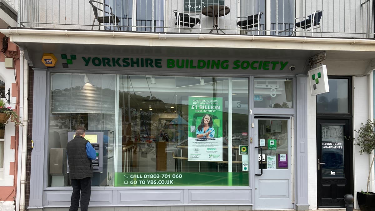 Yorkshire Building Society extends Dartmouth branch hours for better
