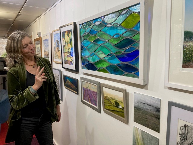 Anjeli wins first prize at 2025 David Alexander Art Exhibition