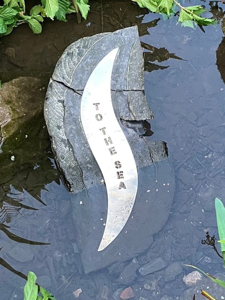 'To the Sea’ sculpture, by Robin Lacey