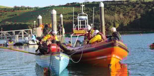 RNLI Salcombe and Rowing Club joint training enhances safety