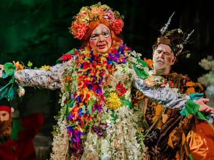 Totnes society celebrates 90 years with sold-out pantomime