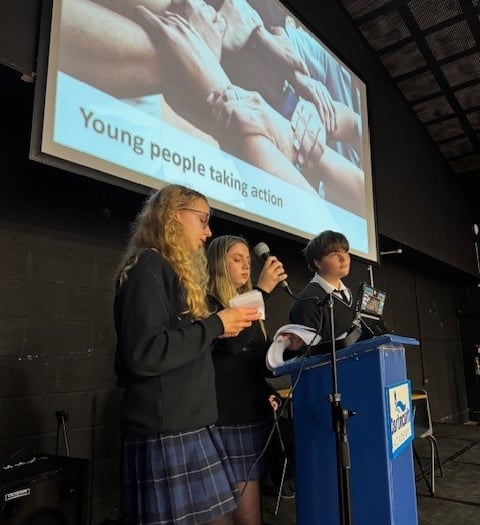 Dartmouth pupils' climate change lead