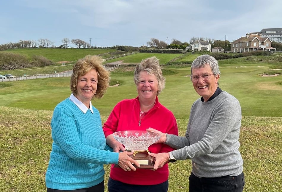Thurlestone’s Pam and Heather were the pair to beat