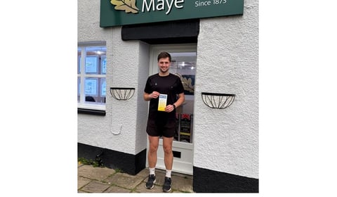Harry Edwards runs Plymouth Half Marathon for dementia charity